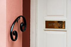 D4P2747-letter-2